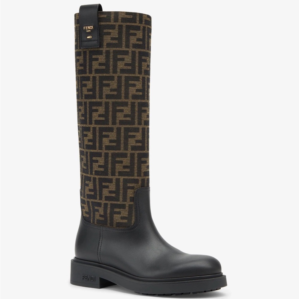 Brand New! Box included! Fendi Filo Boots